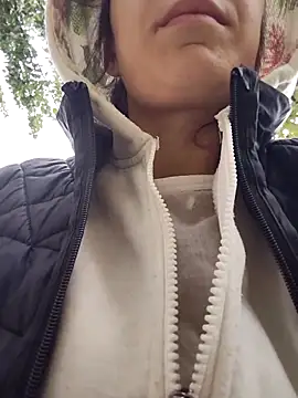 Snapshot of LenaBloomy chatting on October 18, 2025, 11:23 am LenaBloomy online show from October 18, 2025, 11:23 am