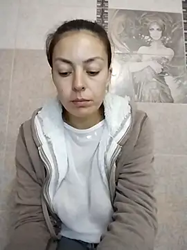 Snapshot of LenaBloomy chatting on November 10, 2025, 11:48 am LenaBloomy online show from November 10, 2025, 11:48 am