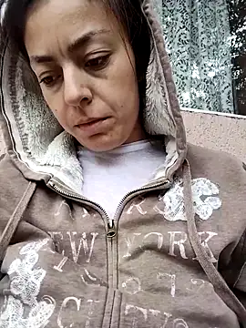 Snapshot of LenaBloomy chatting on October 26, 2025, 11:43 am LenaBloomy online show from October 26, 2025, 11:43 am