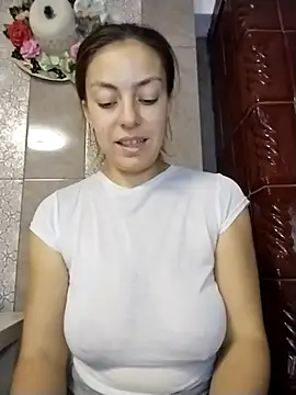 Snapshot of LenaBloomy chatting on October 7, 2025, 11:00 am LenaBloomy online show from October 7, 2025, 11:00 am