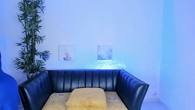 samanee konn online show from September 17, 2025, 9:17 pm