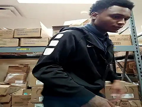 Dropdingo online show from October 31, 2025, 1:46 am