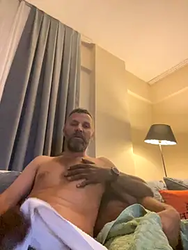 scarpion221017 online show from October 5, 2025, 10:55 pm