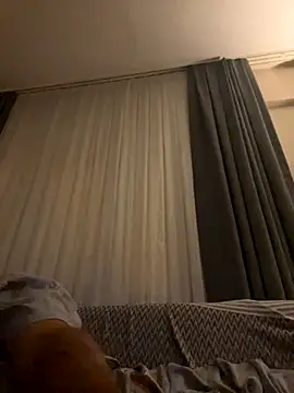 scarpion221017 online show from September 13, 2025, 8:31 pm