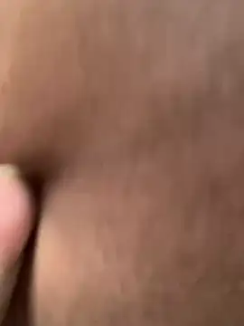 uniquesexyboy5689 online show from November 2, 2025, 10:31 am