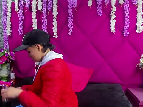 Bruno Cruzz online show from September 25, 2025, 2:39 am