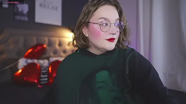 Snapshot of Alissa_S chatting on February 12, 2025, 1:06 pm Alissa S online show from February 12, 2025, 1:06 pm