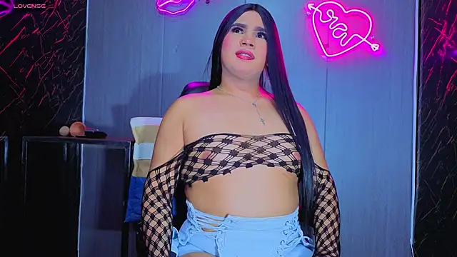 Karenn rosee online show from October 4, 2025, 5:42 am