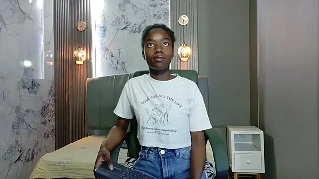 katia green1 online show from October 2, 2025, 11:46 am