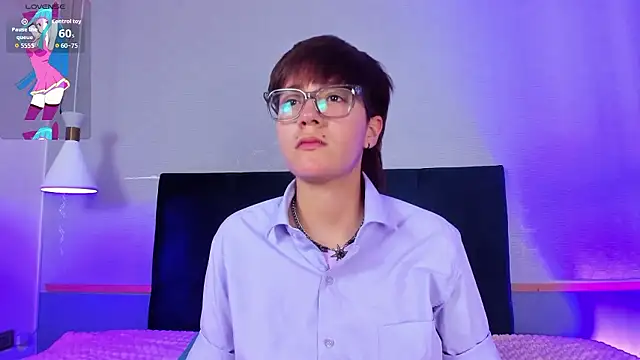 Snapshot of Tsuki_Maru chatting on January 9, 2026, 3:57 am Tsuki Maru online show from January 9, 2026, 3:57 am