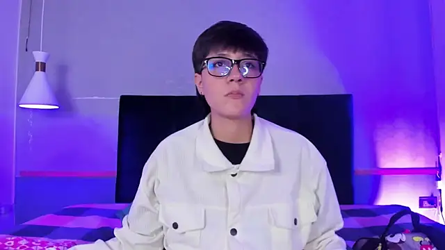 Snapshot of Tsuki_Maru chatting on December 20, 2025, 3:09 am Tsuki Maru online show from December 20, 2025, 3:09 am