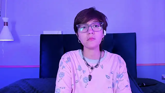 Snapshot of Tsuki_Maru chatting on March 3, 2026, 8:43 am Tsuki Maru online show from March 3, 2026, 8:43 am