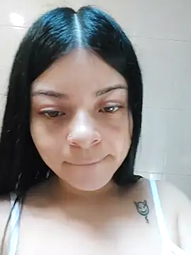 LunaJacobs online show from October 7, 2025, 3:13 pm