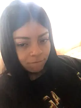 LunaJacobs online show from October 5, 2025, 12:29 pm