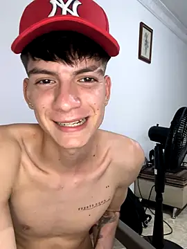 Luck  090 online show from October 25, 2025, 2:33 am