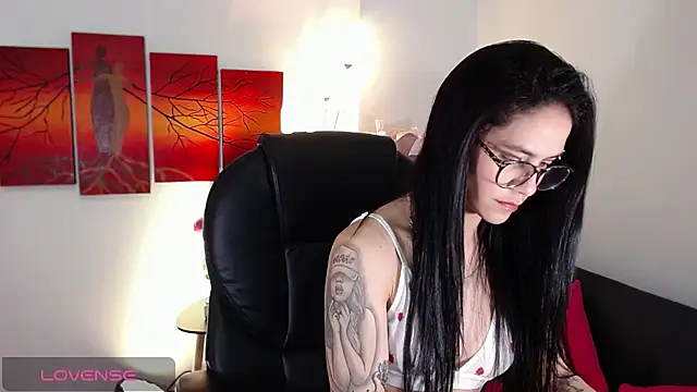 Ashley olivares online show from September 24, 2025, 1:02 am