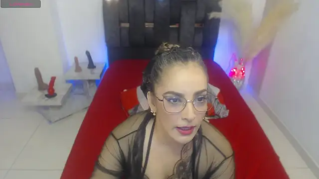 miyu charlotte online show from April 15, 2026, 2:17 am