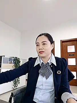 bingxin- online show from November 13, 2025, 4:16 am