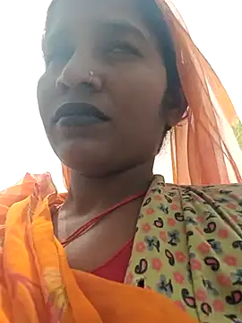 Snapshot of Hot_Seema83 chatting on October 29, 2025, 7:51 am Hot Seema83 online show from October 29, 2025, 7:51 am