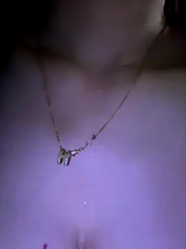 ZinzinLy online show from October 5, 2025, 5:53 am