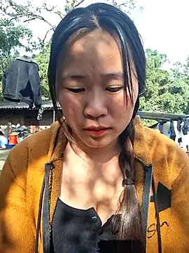 ALIENHR38 online show from November 23, 2025, 1:48 am