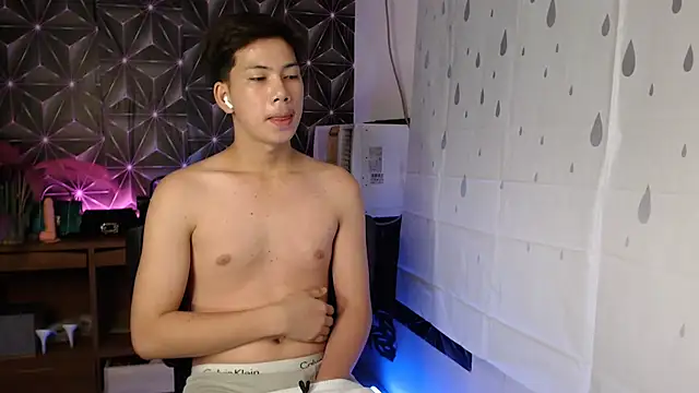 ursweet jade online show from September 23, 2025, 10:55 am