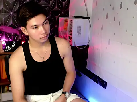 ursweet jade online show from November 5, 2025, 11:13 am