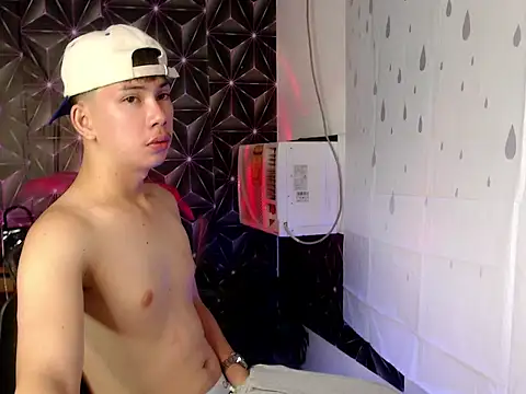 ursweet jade online show from October 9, 2025, 11:00 am