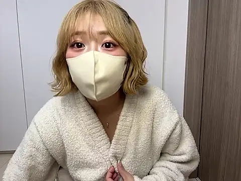 Mitu  o0 online show from March 12, 2026, 1:26 pm