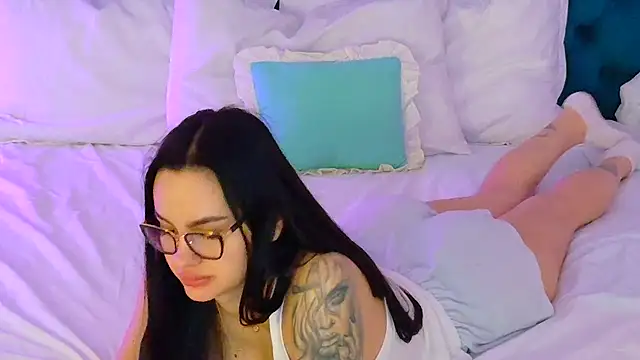 Snapshot of LexieRosse chatting on February 16, 2026, 7:07 am LexieRosse online show from February 16, 2026, 7:07 am