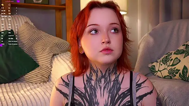 MarnaHarbor online show from October 24, 2025, 11:53 am