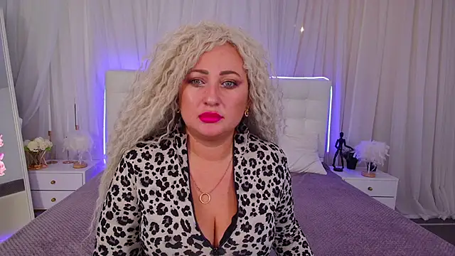 Lilit 1Love online show from October 13, 2025, 4:30 pm