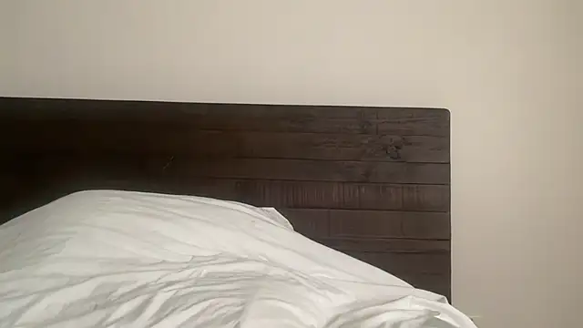 Snapshot of Tinalicious556 chatting on October 12, 2025, 12:28 pm Tinalicious556 online show from October 12, 2025, 12:28 pm