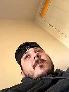 XXKieran online show from December 2, 2025, 2:19 pm