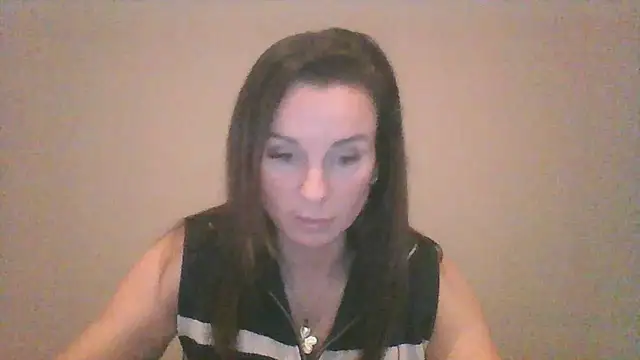 Snapshot of Justnani001 chatting on March 1, 2026, 10:43 pm Justnani001 online show from March 1, 2026, 10:43 pm