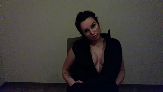 Snapshot of Justnani001 chatting on February 8, 2026, 10:29 pm Justnani001 online show from February 8, 2026, 10:29 pm