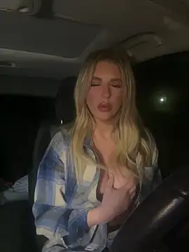 ariawoods online show from March 13, 2025, 1:43 am