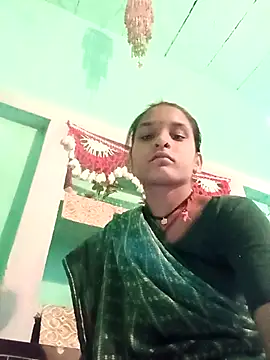 Snapshot of Idhika_Jha chatting on October 13, 2025, 3:41 am Idhika Jha online show from October 13, 2025, 3:41 am