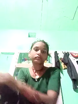 Snapshot of Idhika_Jha chatting on November 25, 2025, 12:00 am Idhika Jha online show from November 25, 2025, 12:00 am