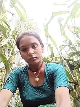 Snapshot of Idhika_Jha chatting on September 24, 2025, 1:02 am Idhika Jha online show from September 24, 2025, 1:02 am