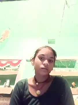 Snapshot of Idhika_Jha chatting on October 7, 2025, 3:13 pm Idhika Jha online show from October 7, 2025, 3:13 pm