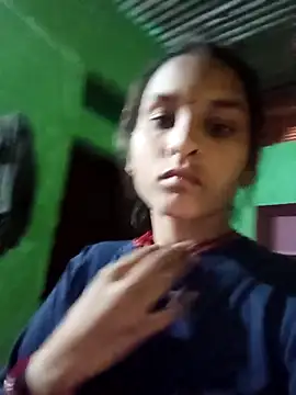 Snapshot of Idhika_Jha chatting on November 29, 2025, 1:44 pm Idhika Jha online show from November 29, 2025, 1:44 pm