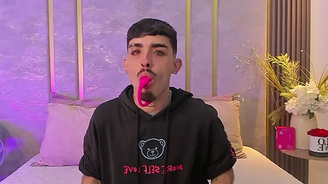 NikoStone  online show from September 10, 2025, 4:00 am