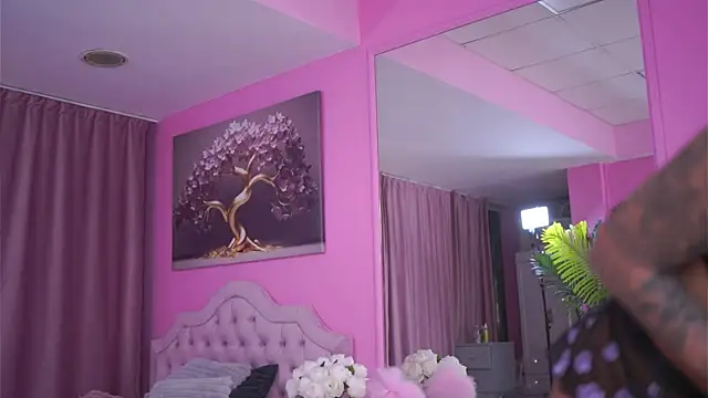 AishaaDevoe online show from April 4, 2026, 6:58 pm