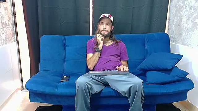 hairy mannn online show from September 13, 2025, 7:47 pm