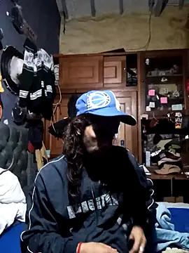 hairy mannn online show from November 26, 2025, 6:24 am