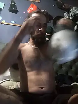 Snapshot of hairy_mannn chatting on May 3, 2026, 12:20 pm hairy mannn online show from May 3, 2026, 12:20 pm