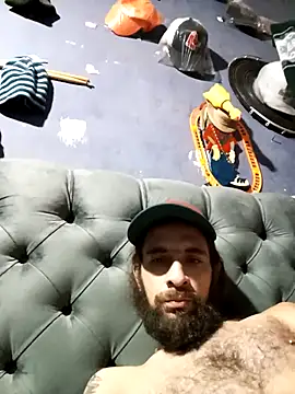 hairy mannn online show from October 3, 2025, 4:52 pm