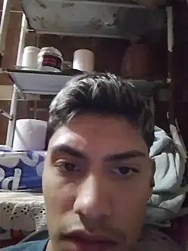 aispuro8505 online show from March 8, 2026, 6:28 am