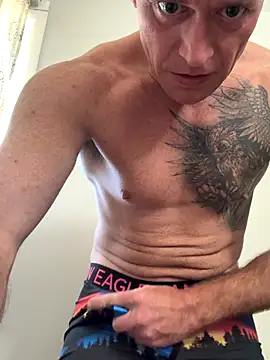 DILFiGuess11 online show from September 20, 2025, 6:46 pm